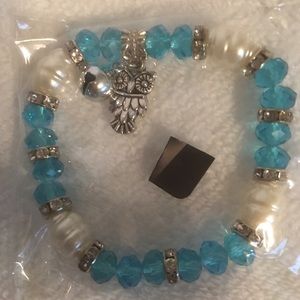 Beaded bracelet stretchable